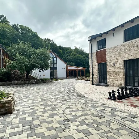 Szent Orban Erdei Wellness Es Hotel 4*